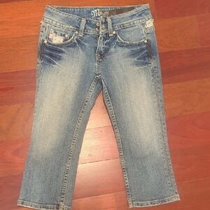 Miss Me Girls Light Blue Cropped Jeans